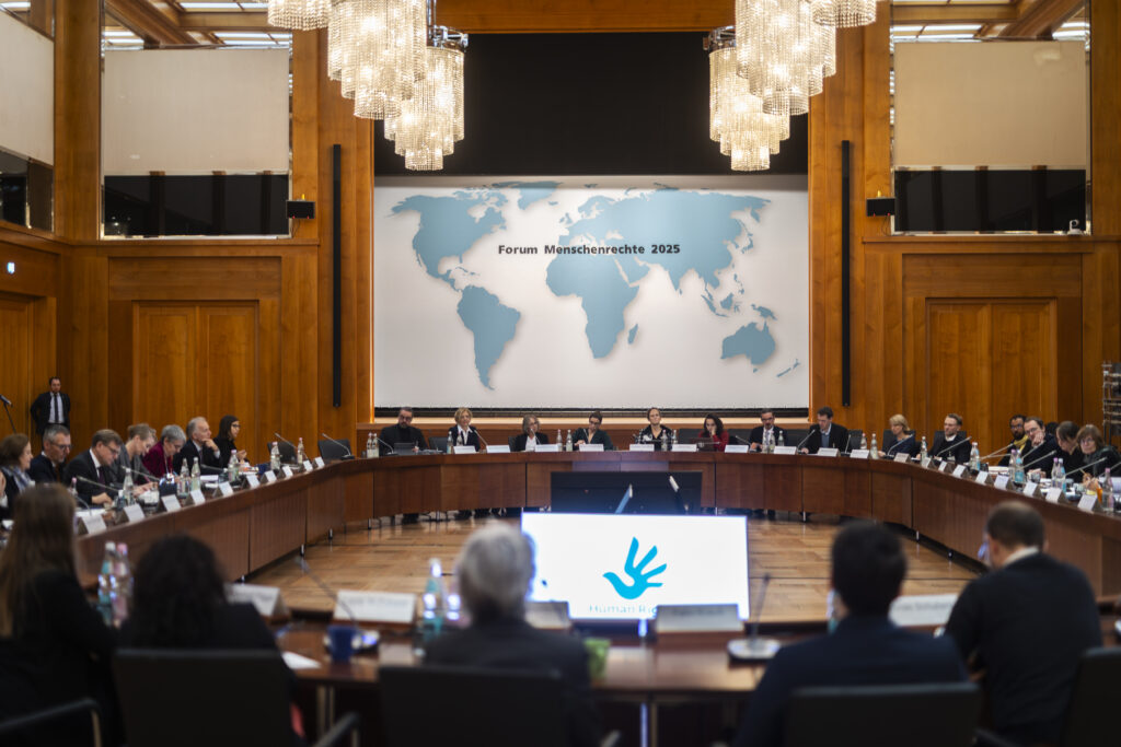 Zusammen Menschenrechte verteidigen