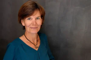 Dr. Silke Voß-Kyeck